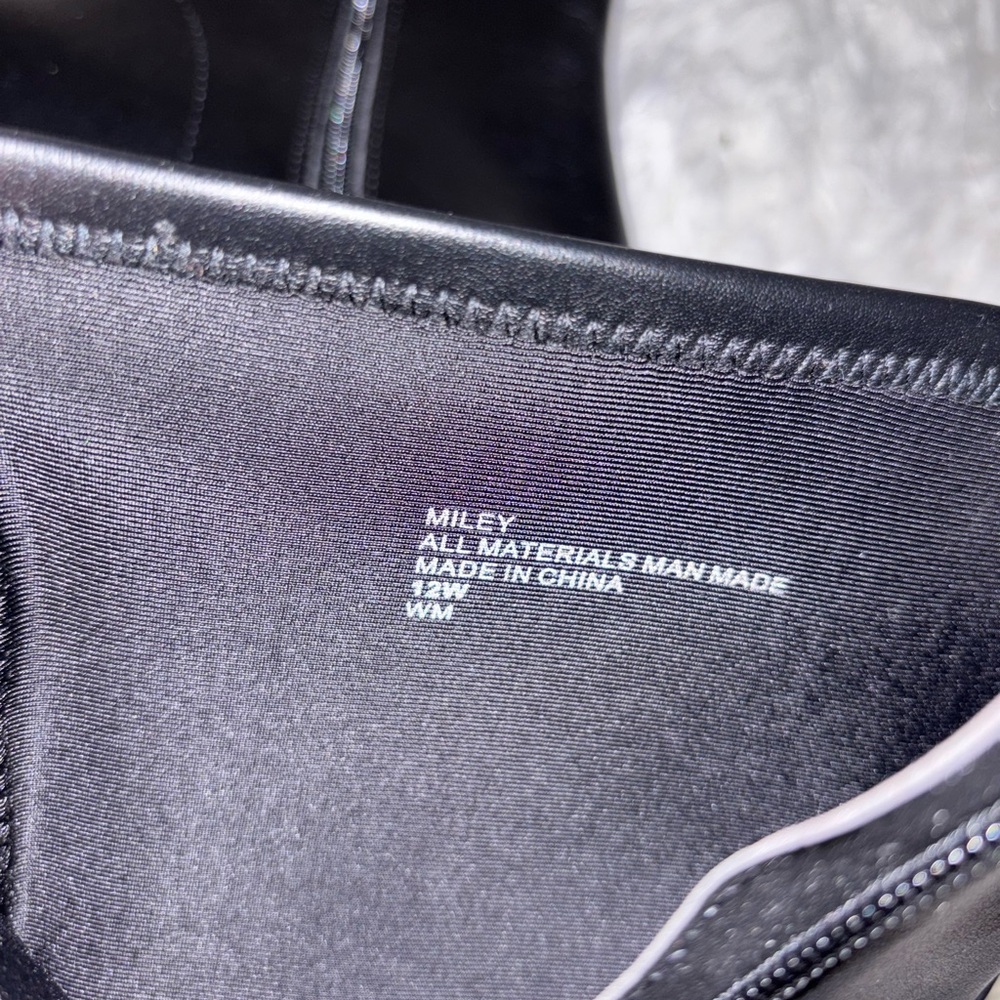 Aerosoles Miley Bootie - Picture 3 of 5